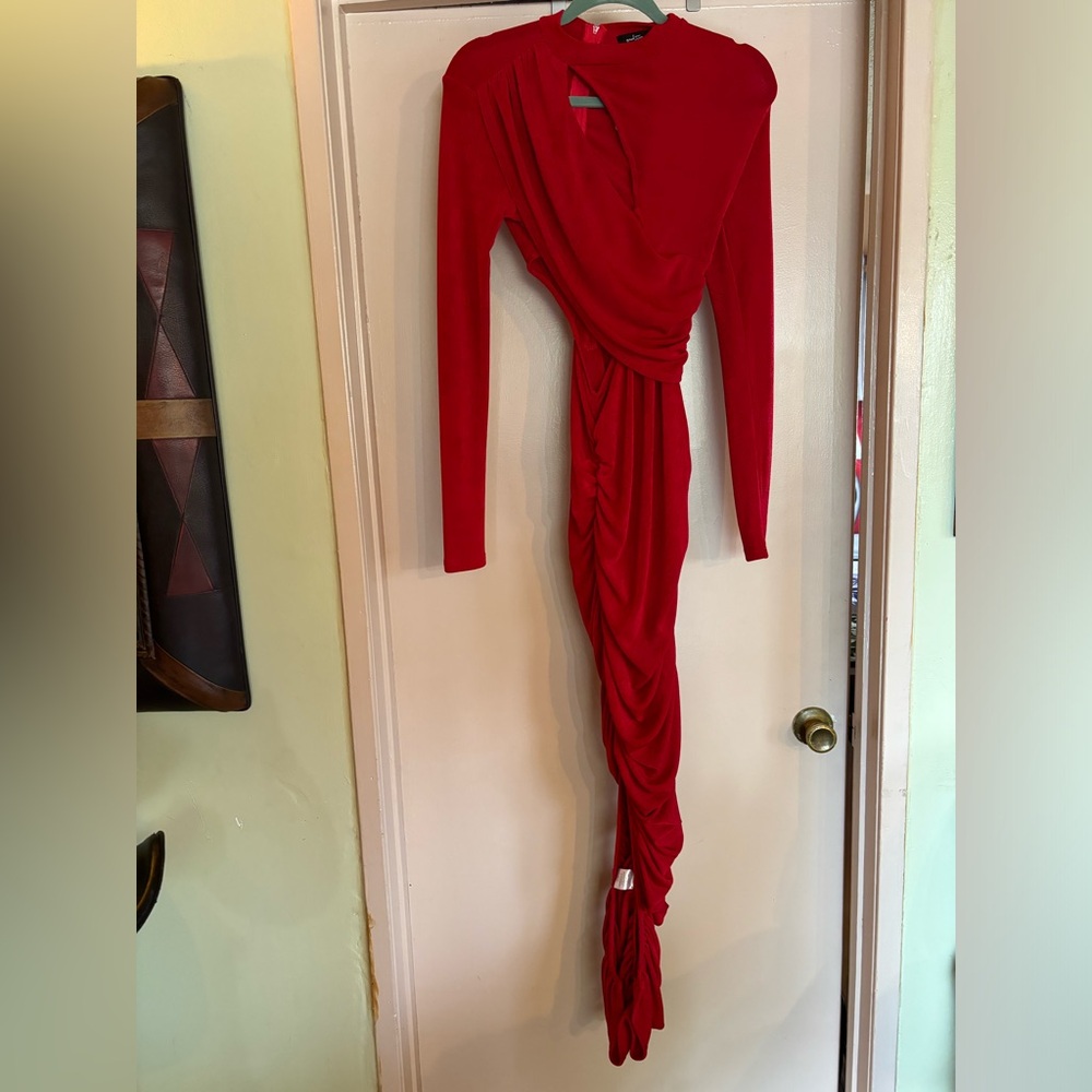 Sabrak Red Long Sleeve
